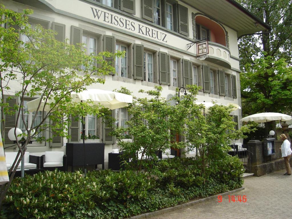 Hotel Weisses Kreuz à Lyss Extérieur photo