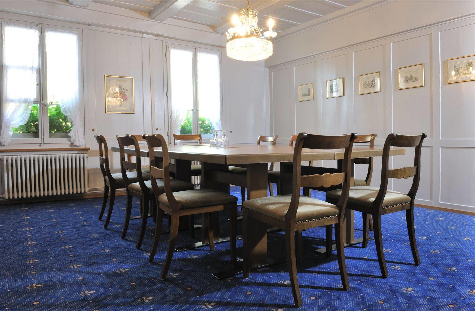 Hotel Weisses Kreuz à Lyss Extérieur photo