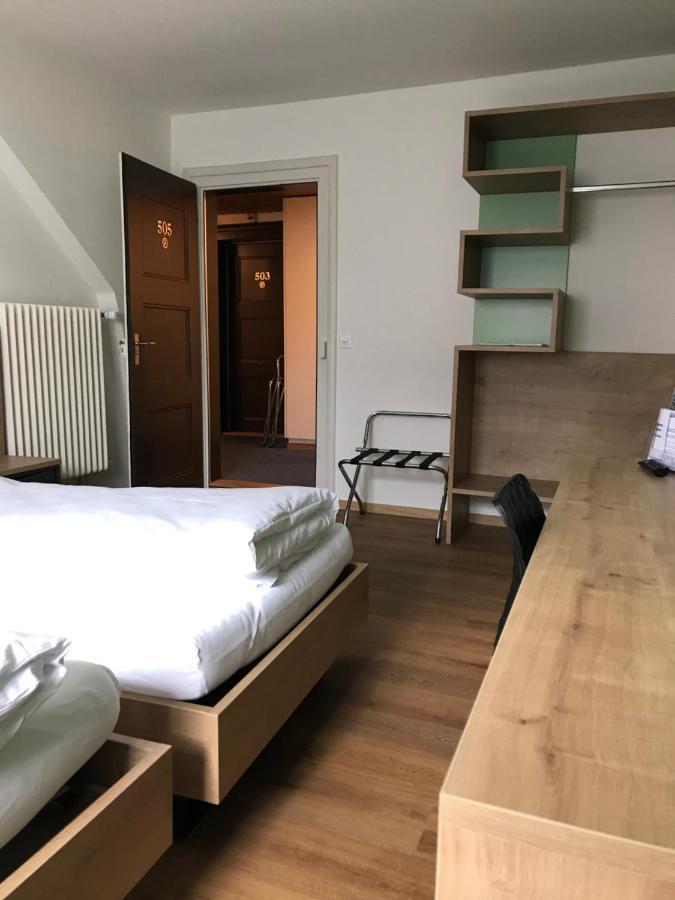 Hotel Weisses Kreuz à Lyss Extérieur photo